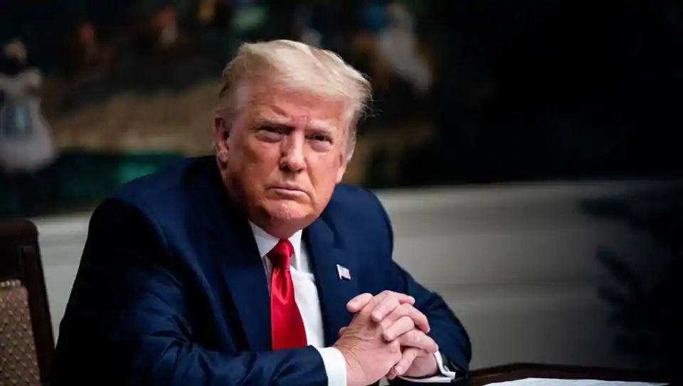 ઈસ્લામાબાદ મંત્રણા પહેલા યુદ્ધના ભણકારા : ટ્રમ્પે કહ્યું - ઈરાની નેતાઓ માત્ર વાતચીત માટે જ જીવિત છે